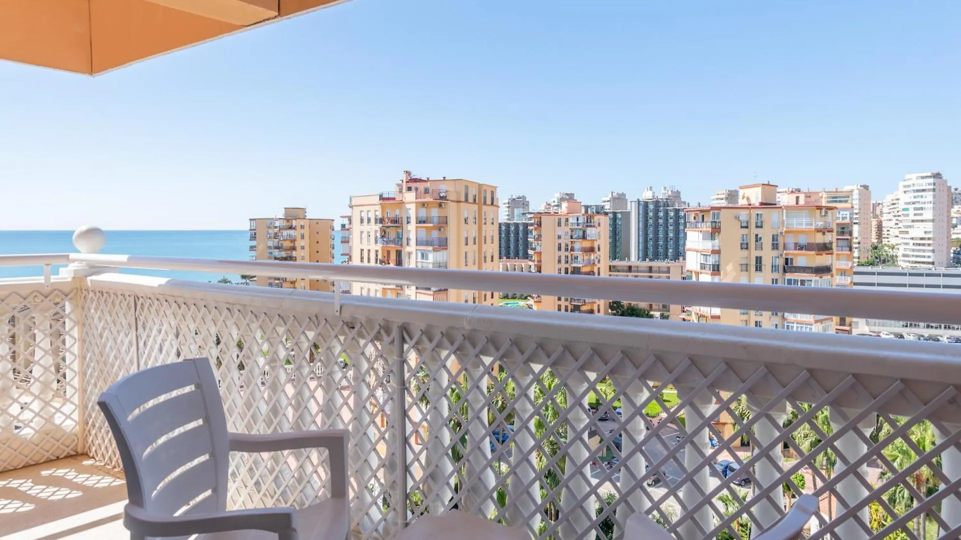 Hotel Parasol By Dorobe Torremolinos 4*,