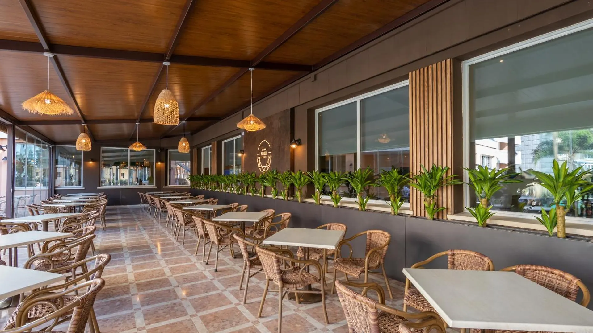****  Hotel Parasol By Dorobe Torremolinos Spanien